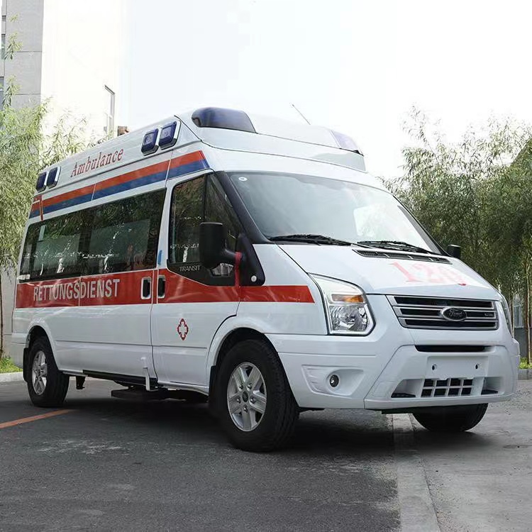 内乡行动不便者长途救护车租赁:安全转运的核心注意事项